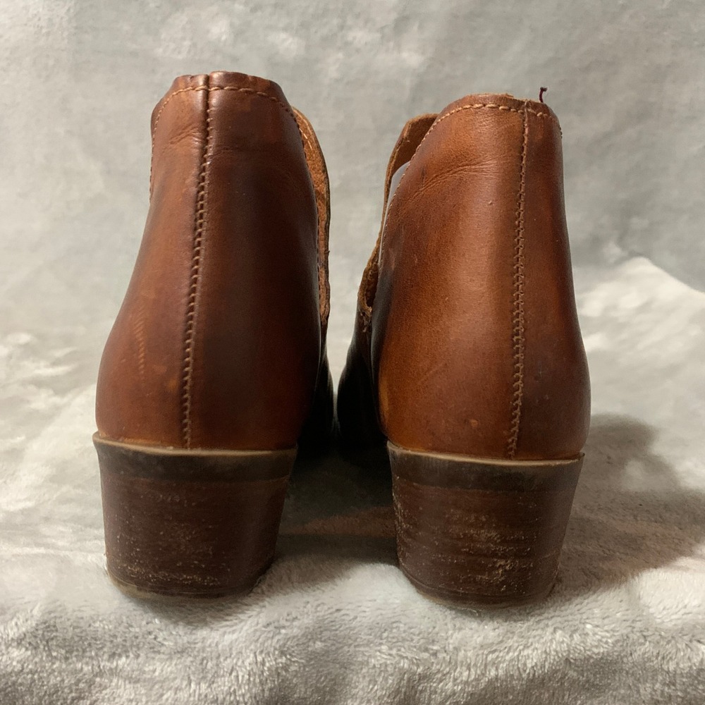 Steve Madden Austin Brown Leather V Cut Ankle Boots Women's Size 9.5 M Western - Picture 9 of 13